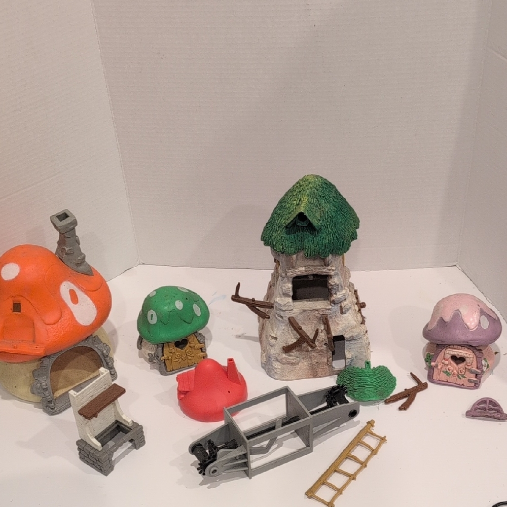 Vintage Smurf House And Windmill Parts